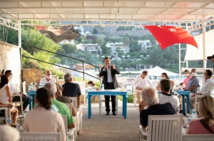 BAŞKAN ARAS KIZILBURUN SİTELER PLATFORMU İLE BİRARAYA GELDİ