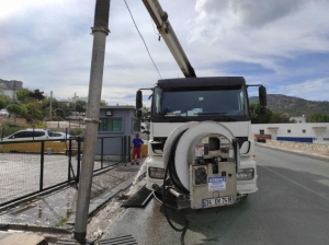 YAĞMUR SUYU HATLARI, MENFEZ VE MAZGALLAR TEMİZLENİYOR