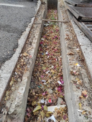 YAĞMUR SUYU HATLARI, MENFEZ VE MAZGALLAR TEMİZLENİYOR