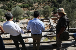 BAŞKAN ARAS’TAN PEDASA ANTİK KENTİ’NE ZİYARET