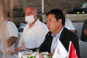 BAŞKAN ARAS BİRİM MÜDÜRLERİYLE YİNE SAHADAYDI