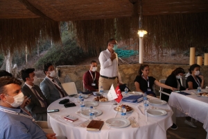 BAŞKAN ARAS BİRİM MÜDÜRLERİYLE YİNE SAHADAYDI