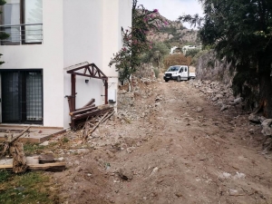 KAÇAK YAPILAŞMA İLE MÜCADELE SÜRÜYOR