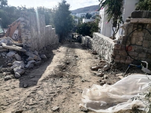 KAÇAK YAPILAŞMA İLE MÜCADELE SÜRÜYOR