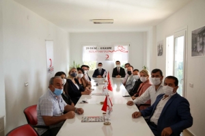 BAŞKAN ARAS, TÜRKİYE KIZILAY DERNEĞİ ÜYESİ OLDU