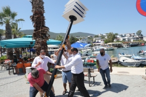 GÜVERCİN YUVALARININ YERLEŞTİRİLMESİNE GÜVERCİNLİK MAHALLESİ'NDEN BAŞLANDI