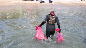 TÜRKBÜKÜ SAHİLİNDE DENİZ DİBİ TEMİZLİĞİ