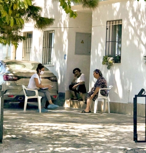 BELEDİYE KAPI KAPI DOLAŞMAYA DEVAM EDİYOR