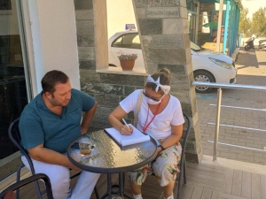 BELEDİYE KAPI KAPI DOLAŞMAYA DEVAM EDİYOR