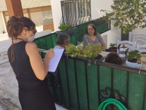 BELEDİYE KAPI KAPI DOLAŞMAYA DEVAM EDİYOR