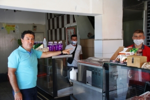 BAŞKAN ARAS'TAN HENTBOL TAKIMINA ZİYARET