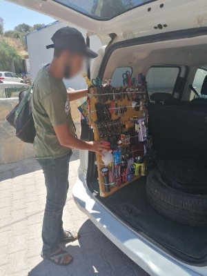 ZABITA EKİPLERİ DİLENCİLER VE SEYYAR SATICILARA GÖZ AÇTIRMIYOR