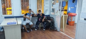 ZABITA EKİPLERİ DİLENCİLER VE SEYYAR SATICILARA GÖZ AÇTIRMIYOR