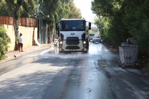 BELEDİYE EKİPLERİ YALIKAVAK'A ÇIKARMA YAPTI