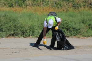 GENİŞ KAPSAMLI TEMİZLİK ÇALIŞMALARI DEVAM EDİYOR