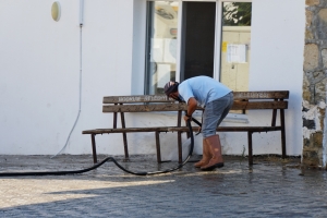 GENİŞ KAPSAMLI TEMİZLİK ÇALIŞMALARI DEVAM EDİYOR