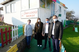 BAHÇELERİMİZDE YETİŞTİRİYORUZ, HALKIMIZA İKRAM EDİYORUZ...