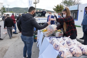BAHÇELERİMİZDE YETİŞTİRİYORUZ, HALKIMIZA İKRAM EDİYORUZ...