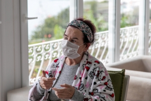 BAŞKAN ARAS'TAN FATMA GİRİK'E DOĞUM GÜNÜ ZİYARETİ