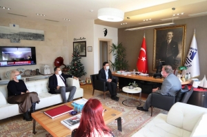 RUSYA’NIN ANTALYA BAŞKONSOLOSU’NDAN ARAS’A ZİYARET