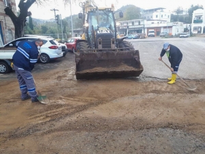 FEN İŞLERİNİN YOĞUN MESAİSİ, SEL VE TAŞKINLARI BÜYÜK ÖLÇÜDE ÖNLEDİ