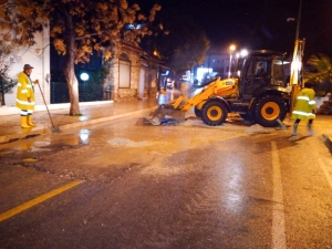 FEN İŞLERİNİN YOĞUN MESAİSİ, SEL VE TAŞKINLARI BÜYÜK ÖLÇÜDE ÖNLEDİ