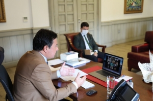 BAŞKAN ARAS ODA VE DERNEK BAŞKANLARIYLA ZOOM ÜZERİNDEN GÖRÜŞTÜ