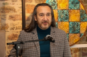 BODRUM`DA AYNI GÜNDE İKİ SERGİ SANATSEVERLER İLE BULUŞTU