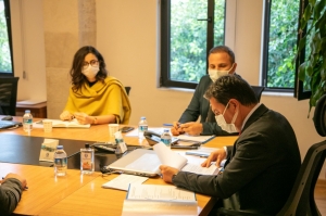 MAHALLE MUHTARLARI İLE SIKI İŞBİRLİĞİ SÜRÜYOR