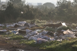 17 KAMYON HAFRİYAT VE ÇÖP TOPLANDI