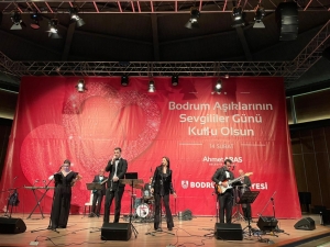 BODRUM BELEDİYESİ YEREL SANATÇILARIN YANINDA