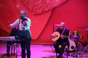 BODRUM BELEDİYESİ YEREL SANATÇILARIN YANINDA