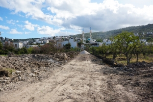 GÜNDOĞAN VE KÜÇÜKBÜK'TE YOL ÇALIŞMALARI DEVAM EDİYOR