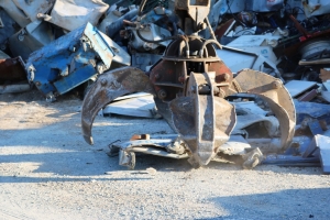 BELEDİYE GERİ DÖNÜŞÜM İLE ÜLKE EKONOMİSİNE KATKI SAĞLIYOR