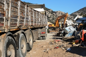 BELEDİYE GERİ DÖNÜŞÜM İLE ÜLKE EKONOMİSİNE KATKI SAĞLIYOR