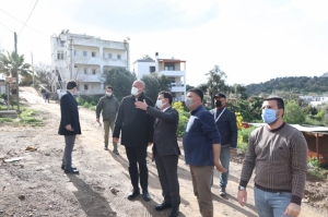 BAŞKAN ARAS MAHALLE MAHALLE DENETİM VE İNCELEME GERÇEKLEŞTİRİYOR