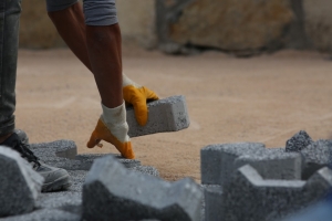 İKİ YILDA 14 BİN 250 METRE YAĞMUR SUYU HATTI DÖŞENDİ