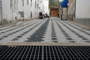 İKİ YILDA 14 BİN 250 METRE YAĞMUR SUYU HATTI DÖŞENDİ