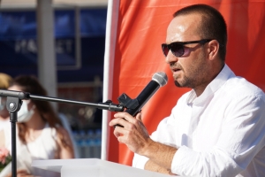 BODRUMLU SÜNGERCİLER ANISINA SÜNGER HEYKELİ AÇILIŞI YAPILDI