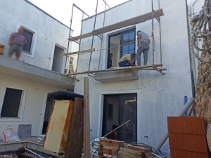 BODRUM’DA YASAĞA UYMAYAN İNŞAATLAR MÜHÜRLENİYOR