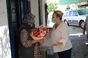 YAŞLILARA SAYGI PROJESİ İLE BODRUM’UN ÇINARLARI ZİYARET EDİLİYOR