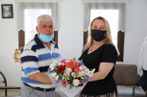 YAŞLILARA SAYGI PROJESİ İLE BODRUM’UN ÇINARLARI ZİYARET EDİLİYOR