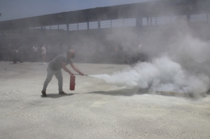 BELEDİYE  PERSONELİNE TEMEL YANGIN EĞİTİMİ