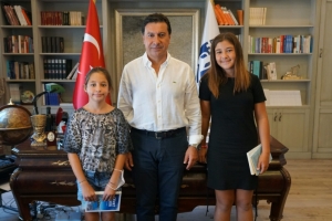 MİNİK YÜREKLERDEN ANLAMLI BAĞIŞ