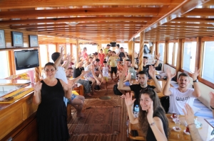 BODRUM BELEDİYESİ’NDEN İŞİTME ENGELLİLER İÇİN ‘SESSİZ TUR’