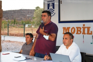 BELEDİYE YANGINDA ZARAR GÖRMÜŞ ZEYTİN AĞAÇLARININ SAĞLIKLI GELİŞMESİ İÇİN ÇALIŞIYOR