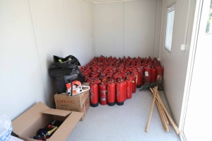 BELEDİYEDEN MAHALLELERE AFET MÜDAHALE KABİNLERİ