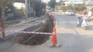 BELEDİYE FEN İŞLERİ EKİPLERİ DUR DURAK BİLMİYOR