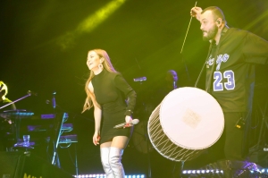 BODRUM BELEDİYESİ SARI YAZ KALE KONSERLERİ DERYA ULUĞ İLE BAŞLADI