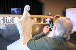 İLHAN KOMAN İLE 100 YIL HEYKEL SERGİSİ SANATSEVERLERİ BEKLİYOR